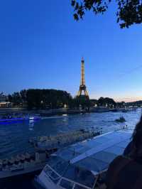 🌊 Seine River, 파리의 심장 위를 흐르는 낭만의 강!