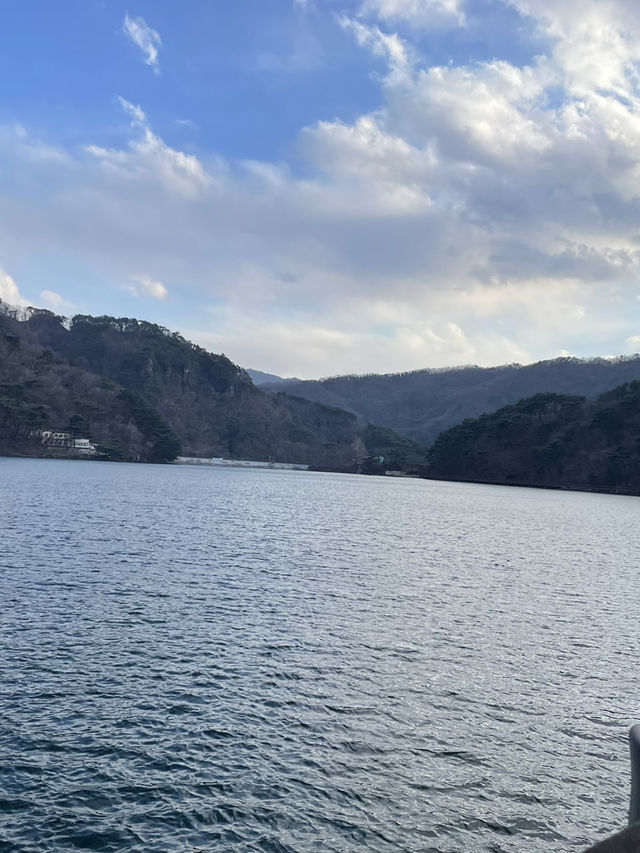 ソウルから少し先の地方絶景へ　サンジョンホス