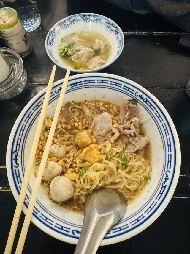 เตี๋ยวอร่อยแบบไม่ต้องหลง @หลงเตี๋ยว นครศรีฯ