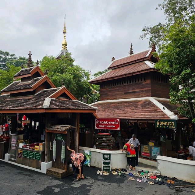🙏🏻ม่อนกุเวร | สักการะเท้าเวสสุวรรณ 🙏🏻