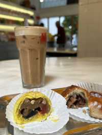 How to get the best of the adrenaline rush and relaxing calm of Kuala Lumpur at the same time?!