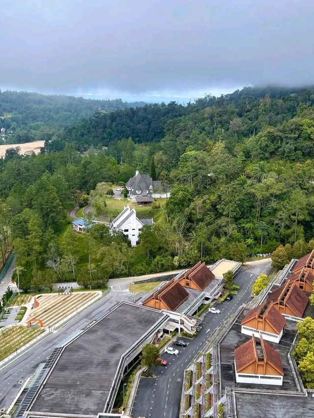 🌿🌄 Escape to Tranquility: A Serene Stay at Resorts World Awana! 🌄🌿