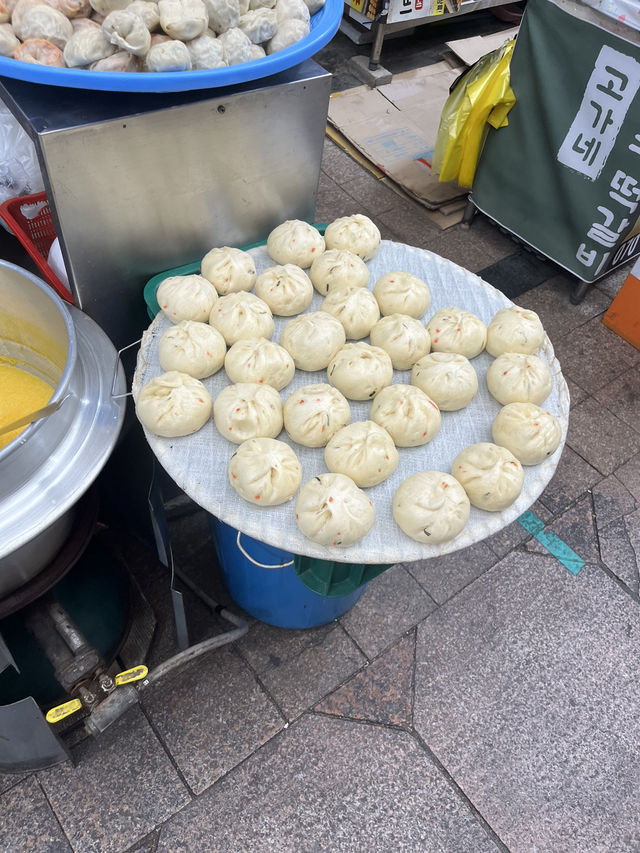 🏛️ 답동성당 & 🍡 신포시장 – 인천 중구의 역사와 맛을 동시에 즐기다