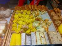 ตลาดเช้าย่าน Caihong Bridge