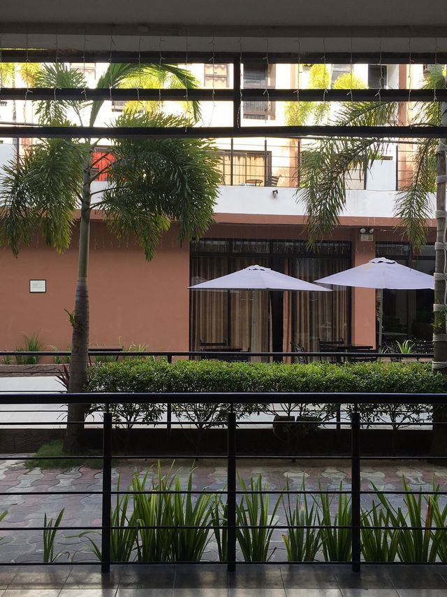 🏨 보라카이에서 가성비 좋게 머무르기! La Carmela de Boracay 호텔 리뷰 🌴