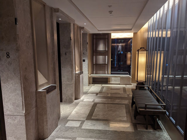 香港瑞吉酒店 (The St. Regis Hong Kong)