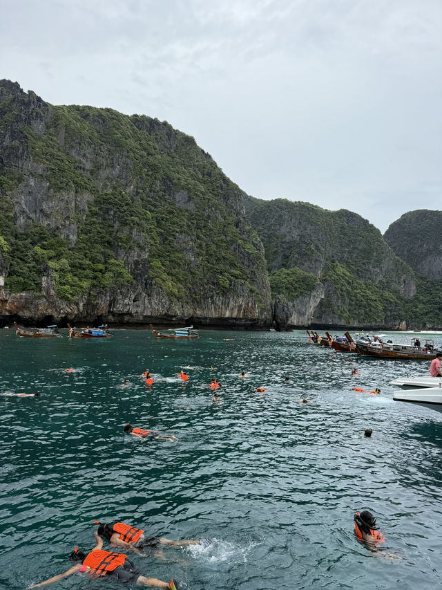 Phi phi island