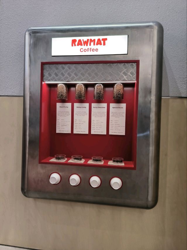 Rawmat Coffee ร้านกาแฟสุดไฮเทค
