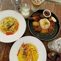 Rebel Brews at Kleptokrat Cafe