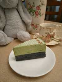 A Peaceful Pause with Cake & Tea at Khing Café