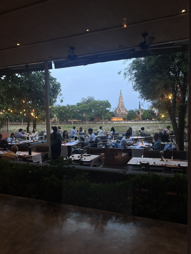【sala ayutthaya】アユタヤ有名ホテルのレストランディナー🍽🍷✨