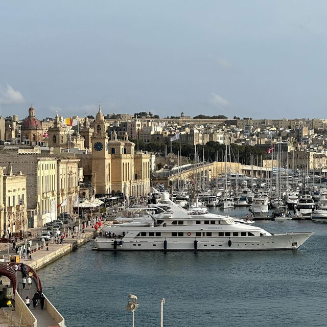 Fort St. Angelo: Malta's Mighty Medieval Fortress⚔️🌊  