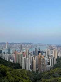 俯瞰浮城繁華——香港太平山頂靚景打卡