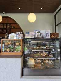 🌿🍰 Take a Breath Café & Eatery – คาเฟ่ลับ🌷🍂