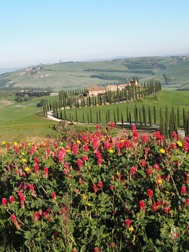 世界遺産の絶景　イタリア　トスカーナのオルチャ渓谷