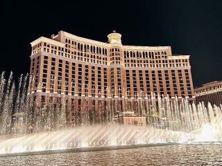 The Bellagio Hotel – Vegas Elegance in Full Bloom