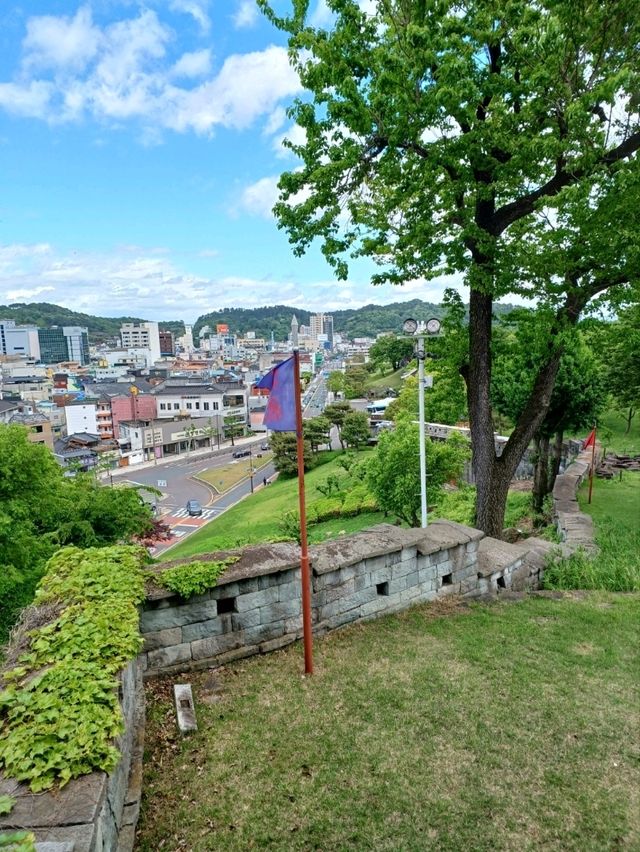 계절마다 다른 얼굴, 진주성