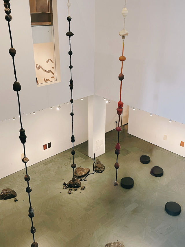 🎨 紐約必訪！探索現代藝術博物館 (MoMA) 的無限魅力 🖼️✨