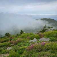 Seoraksan’s Southern Right, Less Crowds, All the Wow
