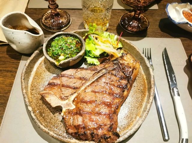 The Manor Restaurant & Lounge