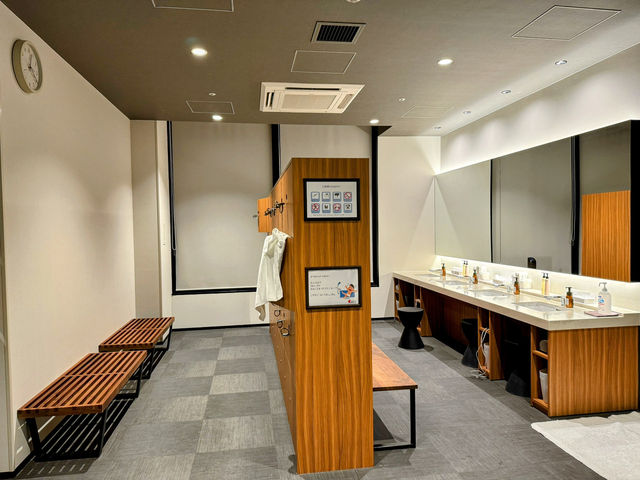 🏨 Peace & Comfort by the Sea: A Stay at The358 UMI in Fukuoka