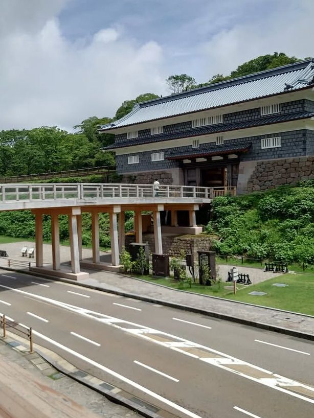 加賀百万石の歴史に触れる🏯金沢城公園でタイムトラベル気分の旅