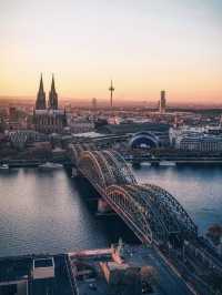 🇩🇪 當雙塔尖刺破暮色才知道科隆的浪漫有多硬核
