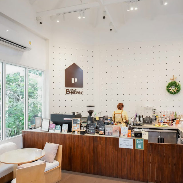 Captain Beaver Cafe
