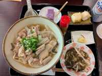 海が綺麗で昔ながらの沖縄民家でそうきそばが美味しかった
