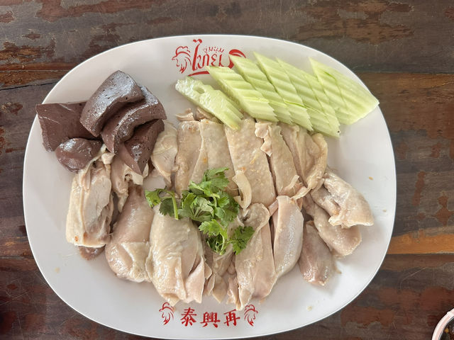 ข้าวมันไก่ชุมนุมไทย บุรีรัมย์