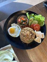 🍽️ 5Kitchen Bali 후기 – 깔끔한 한 끼 식사, 무난하게 좋았던 곳