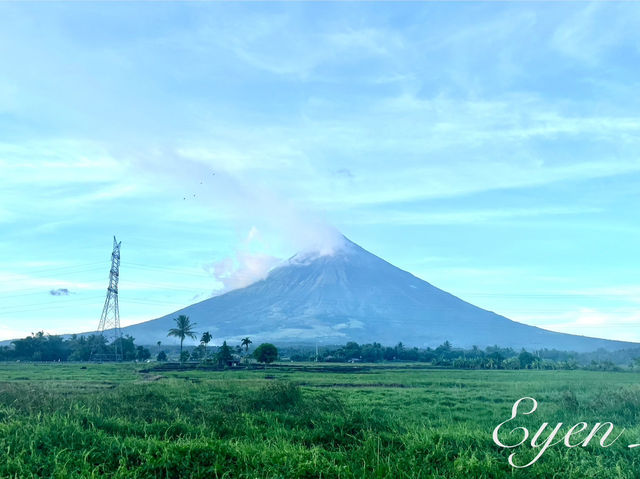 Cone shape Mayon Volcano