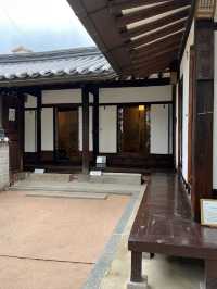 Explore Old Seoul in Bukchon Hanok Village