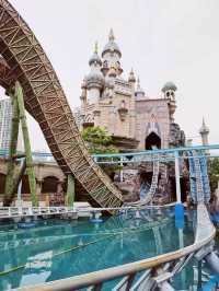 Lotte World Magic Island in Christmas attire
