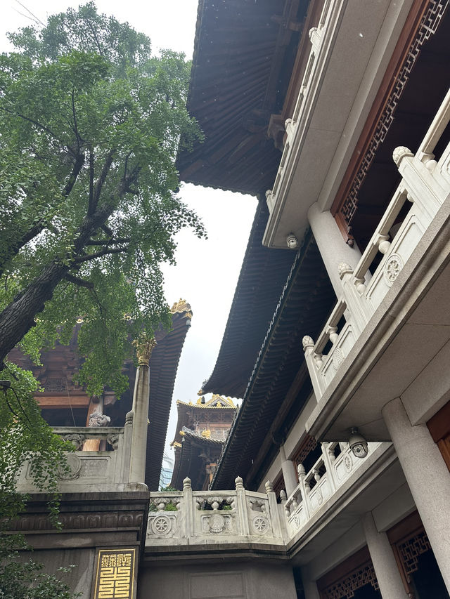 Jing’an Temple มาเซี่ยงไฮ้ไหว้พระ เที่ยวสบายใจ 
