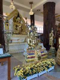วัดกระทุ่มเสือปลา ย่านอ่อนนุช