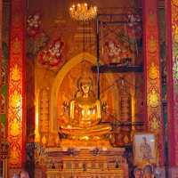 วัดตรีทศเทพ เขตพระนคร