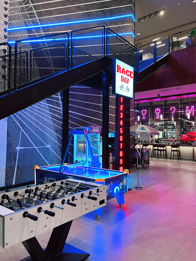 “Moxy IOI Putrajaya – Chic, Playful Stay This Summer”