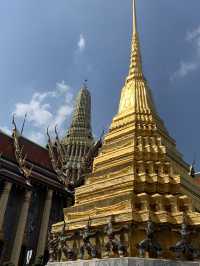 🕌 Golden Grandeur in Bangkok: The Grand Palace