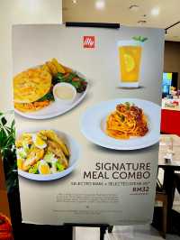 イタリアの風を感じる、illy Caffèで旅のリセットを