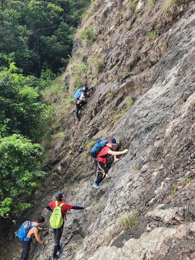 A Journey to Explor Ma On Shan