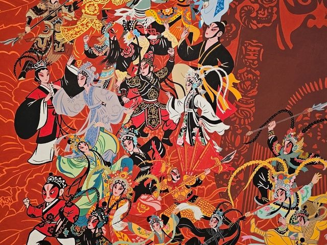 Beautiful porcelain and paintings at China Art Museum