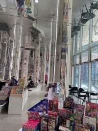 Zhongshuge: Where Books Meet Art
