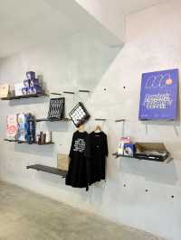 Sulb Cafe เป็นคาเฟ่สไตล์ลอฟต์สุดชิค