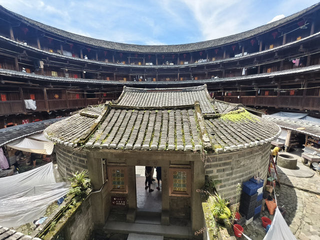 走訪南靖獨特民居欣賞夯土為牆的建築結構