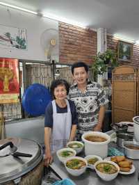 พรนารายณ์ ร้านลับในตำนาน