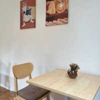Bombyx Mori Cafe หัวหิน