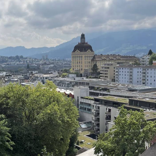 Lion Monument – Lucerne’s Symbol of Loyalty and Sorrow