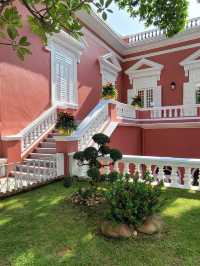 A Sunday Key: When the People's House Greets Its People