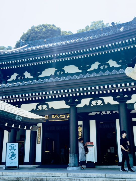 鎌倉海之島慢活放空!古寺x蔚藍海岸一日療癒小旅🍃🌊 鎌倉海之島慢活放空!古寺x蔚藍海岸一日療癒小旅🍃🌊